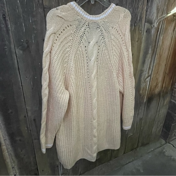 Torrid Sand Raglan Cable Knit Women's Cardigan Sweater Sz. 3X (22/24) - Picture 9 of 13